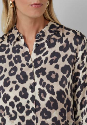 Атласная блузка