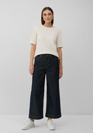 Клешеные джинсы