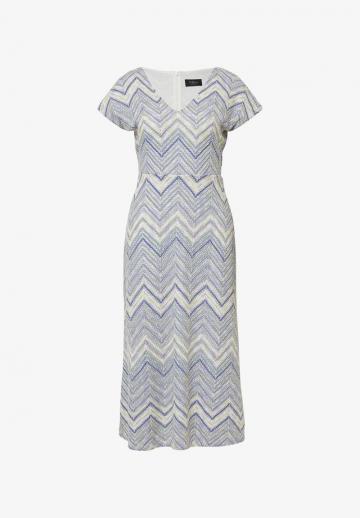 Вязаное платье