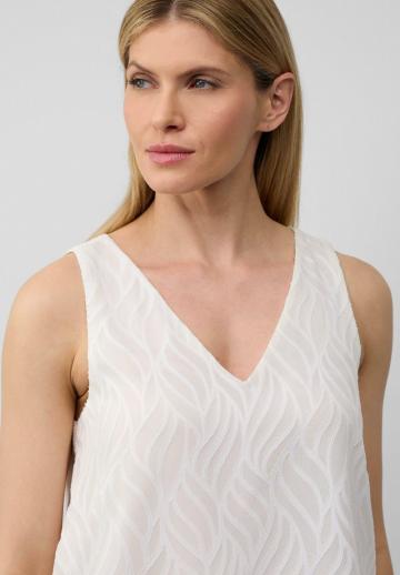 Блузка без рукавов