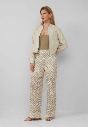 Топ на бретельках