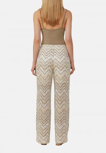 Топ на бретельках