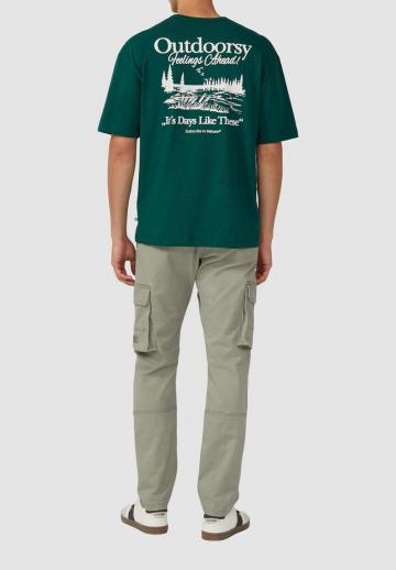 Брюки с накладными карманами