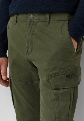 Брюки с накладными карманами