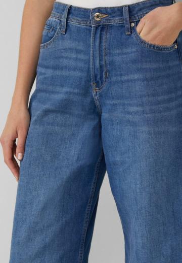 Джинсы