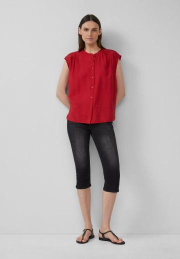 Короткие джинсы