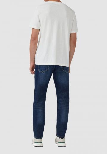 Узкие джинсы