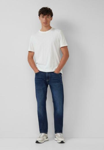 Узкие джинсы