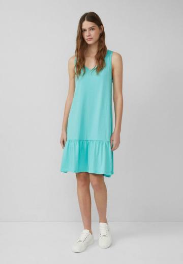 Короткое платье