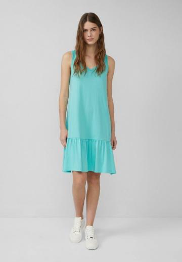 Короткое платье