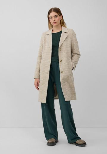 Короткое пальто