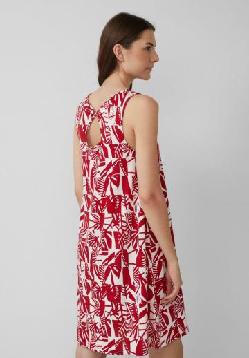 Короткое платье