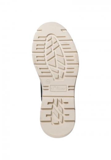 Ботинки на шнуровке