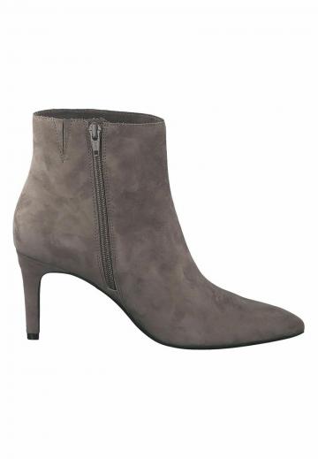 Полусапожки на высоком каблуке