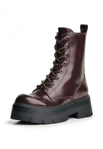Ботинки на шнуровке