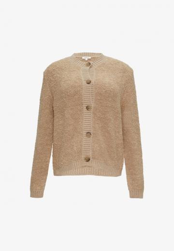 Длинный жилет