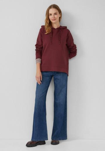 Пуловер с капюшоном