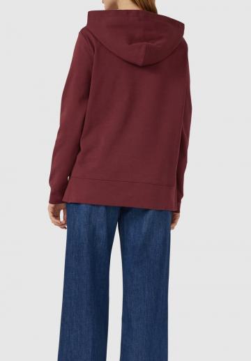 Пуловер с капюшоном