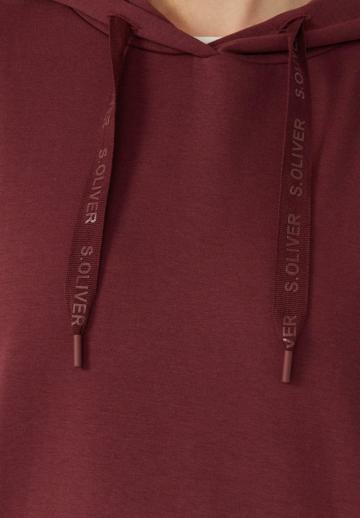 Пуловер с капюшоном