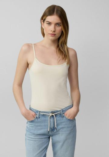 Топ на бретельках