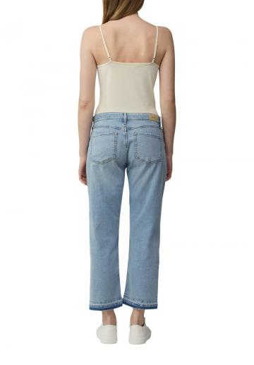 Топ на бретельках