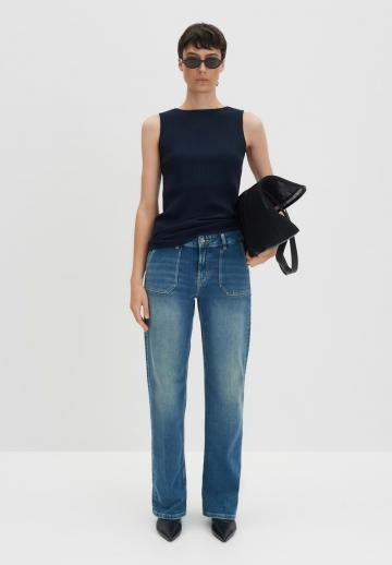 Клешеные джинсы