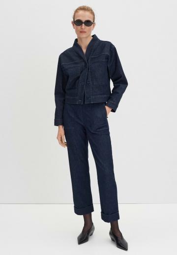 Джинсовая куртка