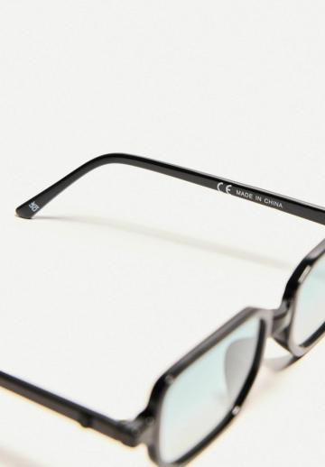 Солнечные очки