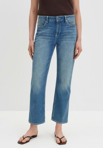 Короткие джинсы