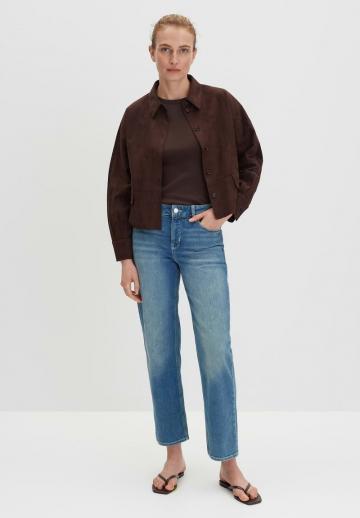 Короткие джинсы