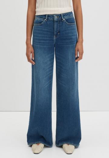 Прямые джинсы