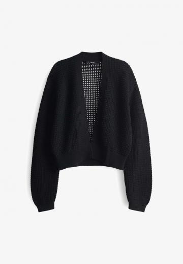 Вязаная кофта