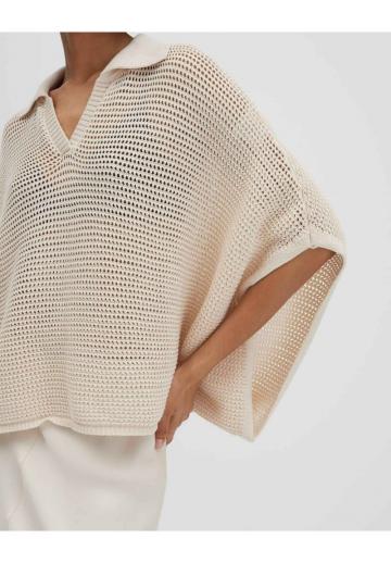 Пуловер с вырезом V