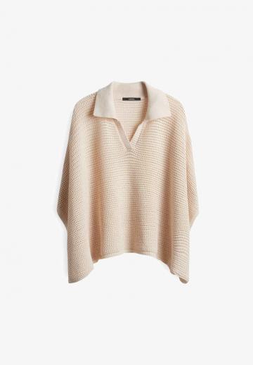 Пуловер с вырезом V