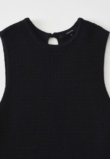 Вязаное платье