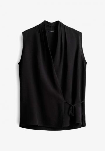 Блузка без рукавов