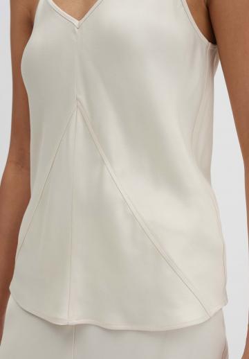 Топ на бретельках