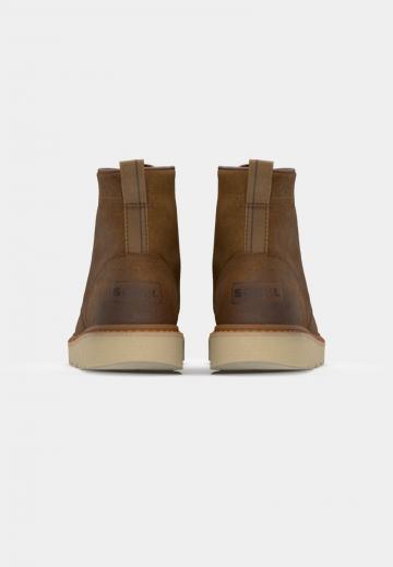 Ботинки на шнуровке