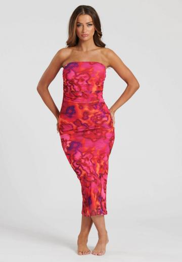 Платье без бретелек