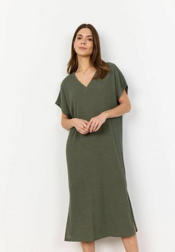 Вязаное платье