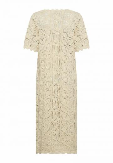 Вязаное платье