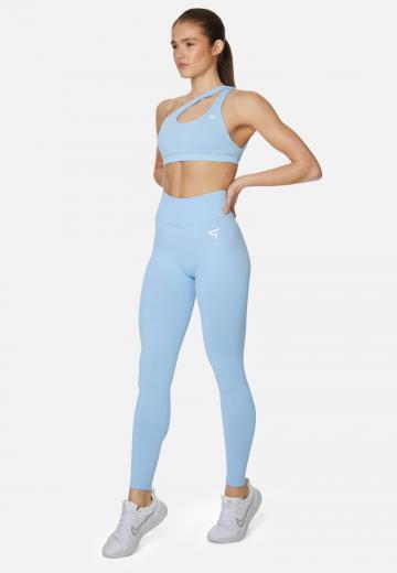 Спортивный топ