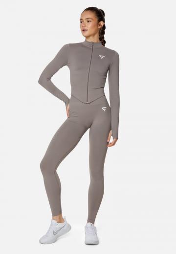 Спортивная куртка