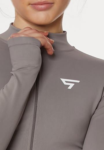 Спортивная куртка