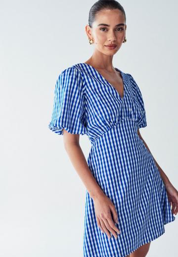 Короткое платье