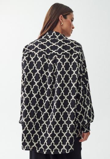 Длинная блузка