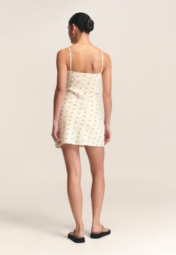 Короткое платье