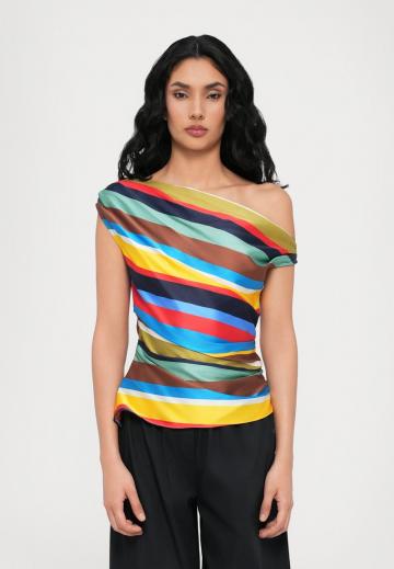 Блузка без рукавов