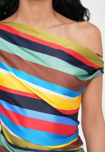 Блузка без рукавов