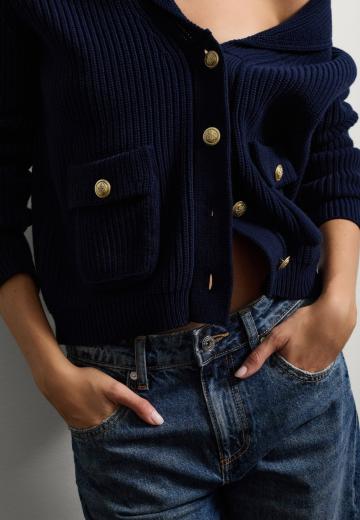 Вязаная кофта